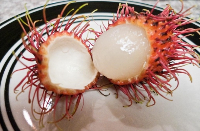 Yummy rambutans! These spiky fruits are a popular pick for one of the 12 fruits. 