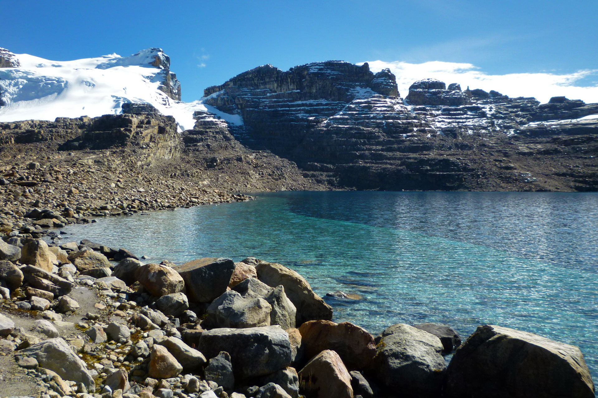 Laguna Grande de la Sierra