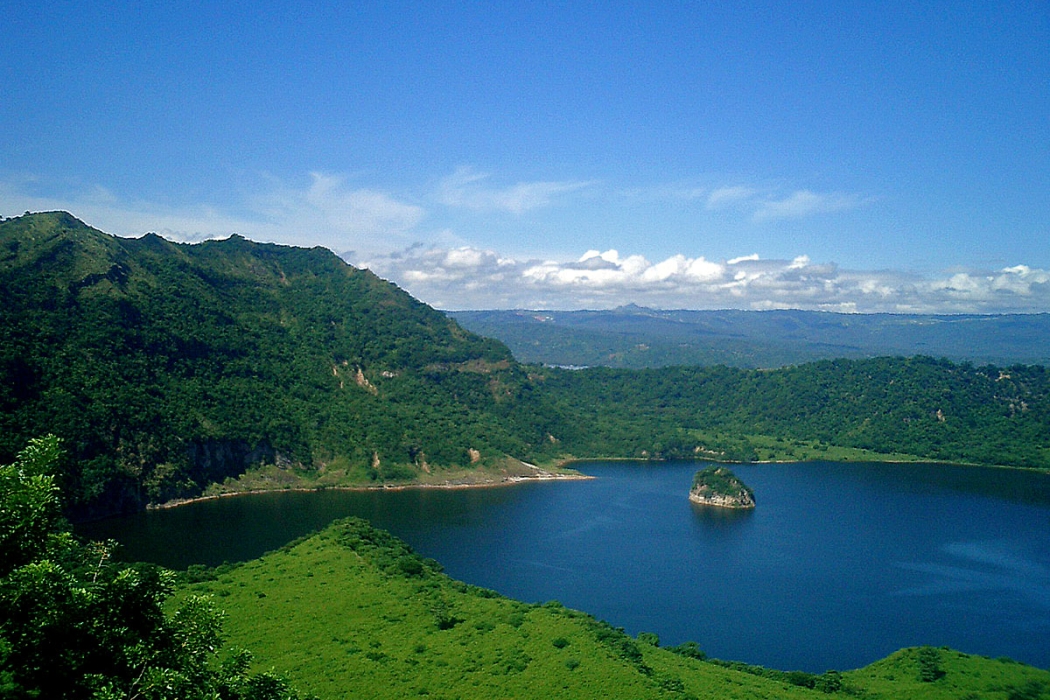 Taal's crater lake