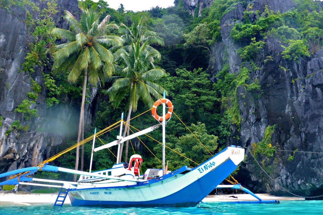 The limestone cliffs of El Nido, Palawan